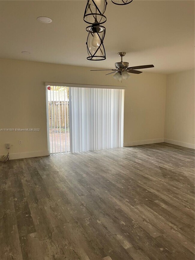 Building Photo - 13905 SW 177th Terrace