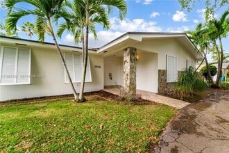 Building Photo - 7970 SW 146th St