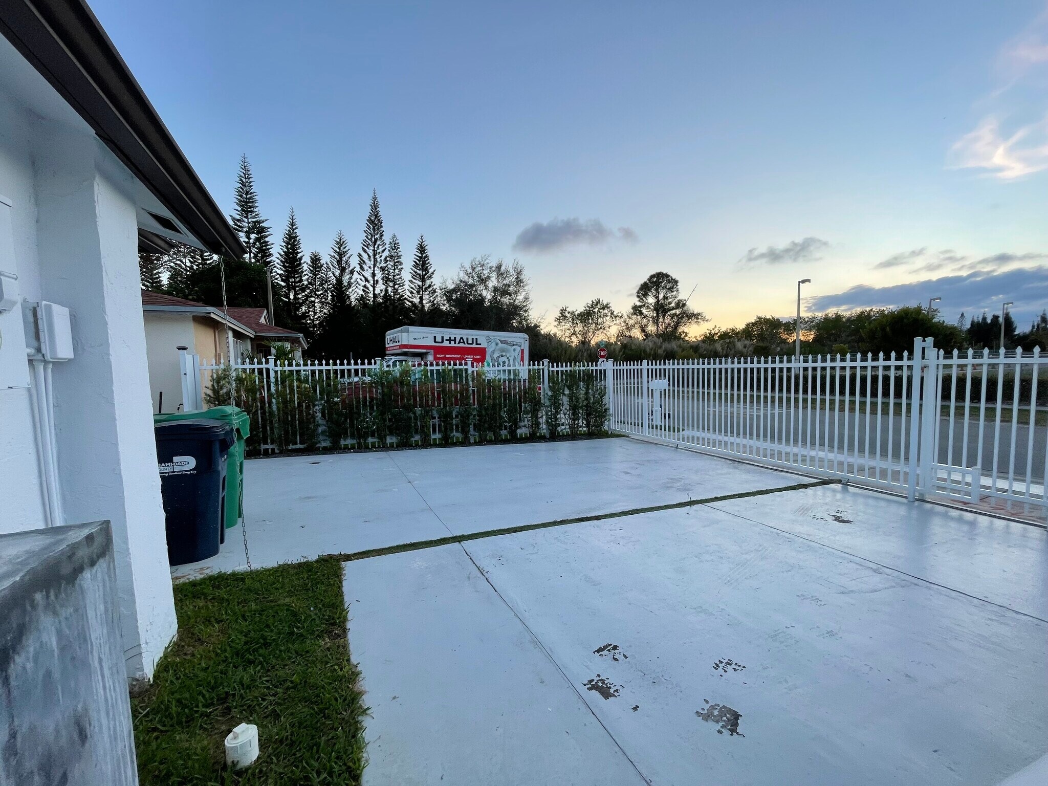 Building Photo - 19361 SW 125th Ave