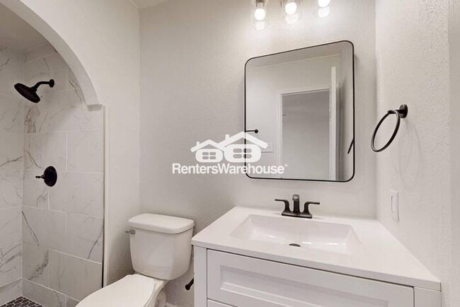Building Photo - MOVE IN READY - 3BED/2BATH - PLANO, TEXAS