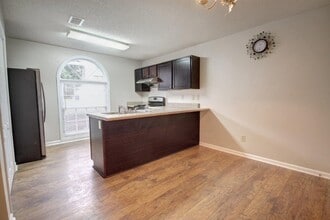 Building Photo - 33 Alston Ln SW