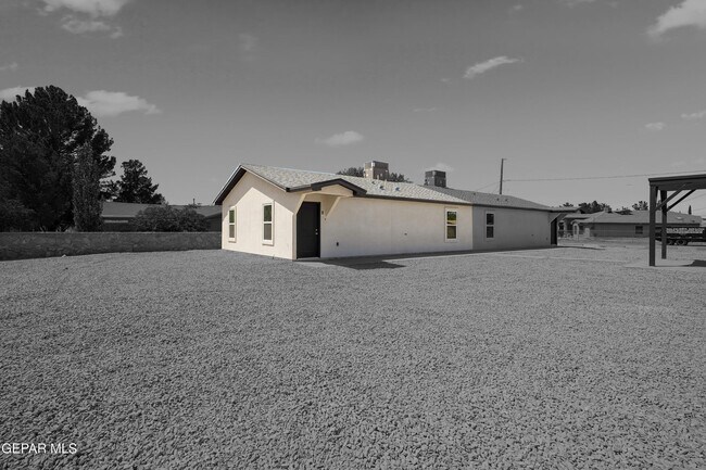 Primary Photo - 11721 Valle Del Paseo Dr