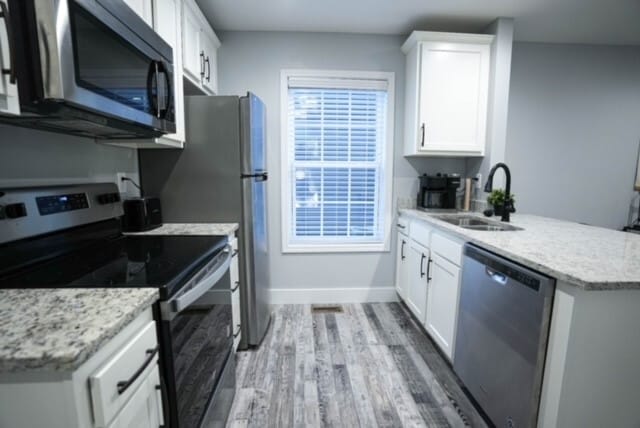 Building Photo - 1029 W 5th St