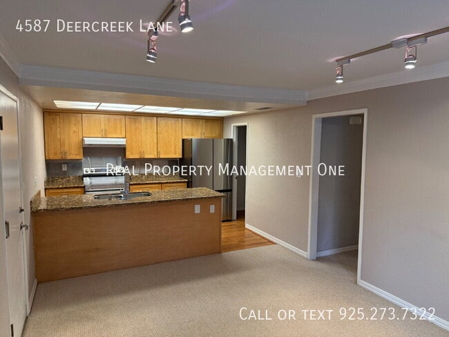 Building Photo - 4587 Deercreek Ln