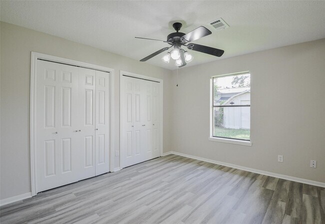 Building Photo - 3223 Deep Anchor Way