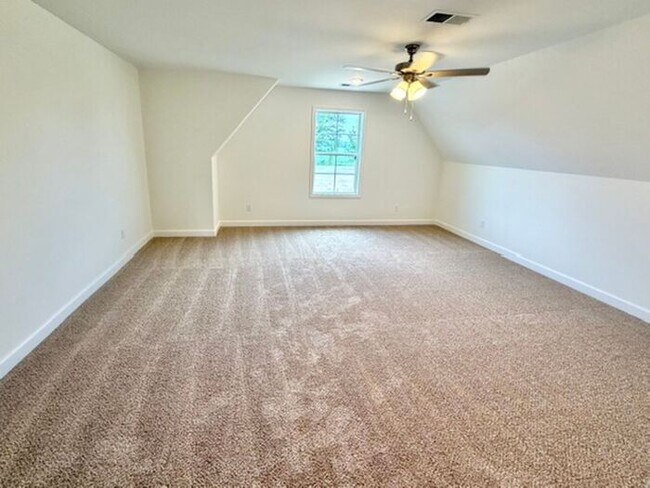 Building Photo - Now Leasing a brand new 5-bedroom 3 bath home in Somerville.
