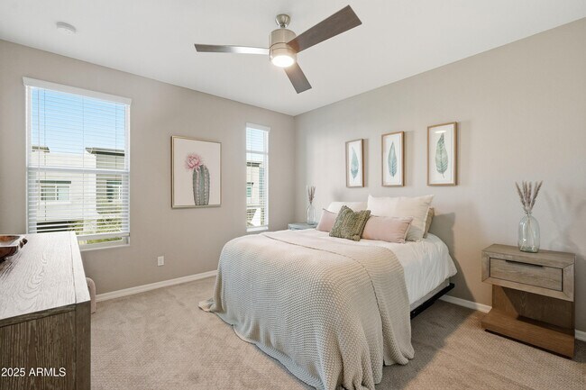 Building Photo - 1973 W Kinfield Trail