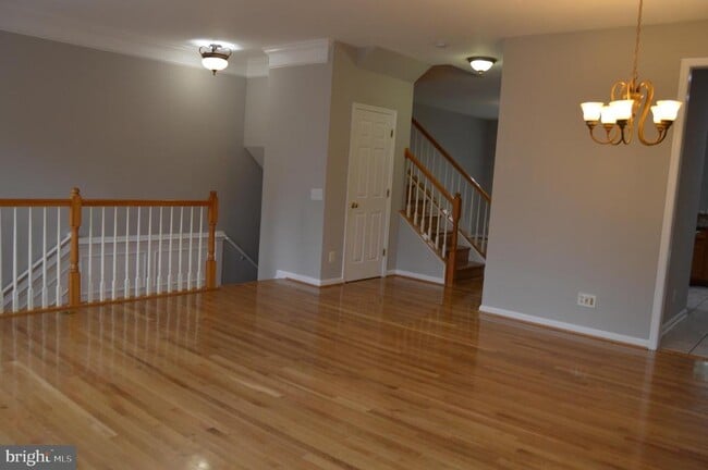 Building Photo - 4016 Timber Oak Trl