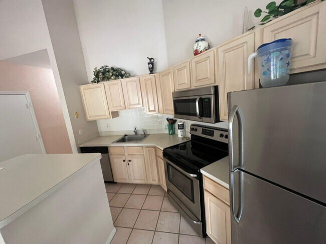 Building Photo - 9832 Perfect Dr