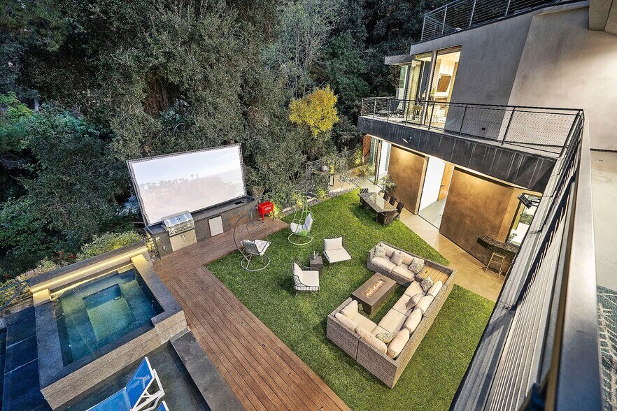 Building Photo - 3712 Broadlawn Dr