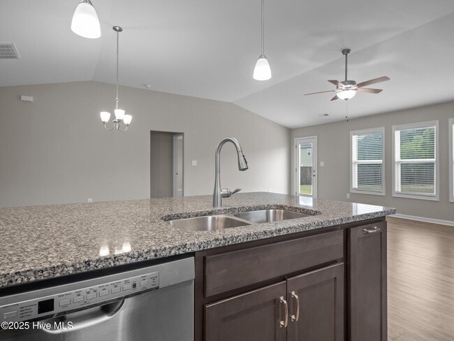 Building Photo - 227 Patriot Dr