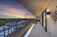 Building Photo - 151 Crandon Blvd