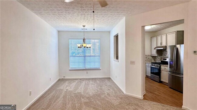 Building Photo - 6243 Shoreview Cir