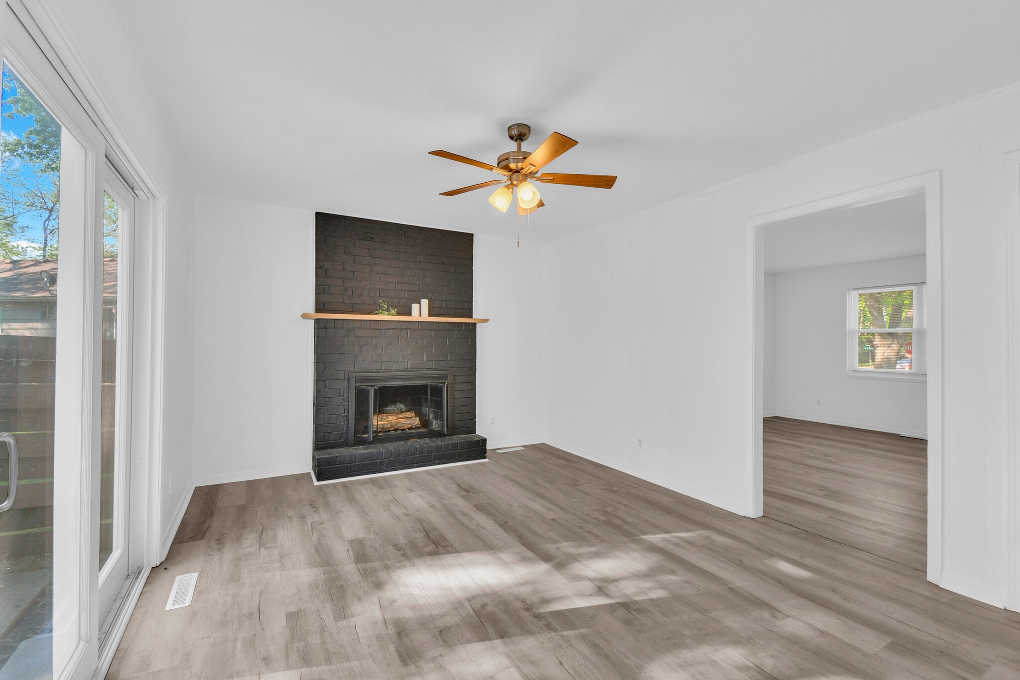Building Photo - 3702 NE 69th St