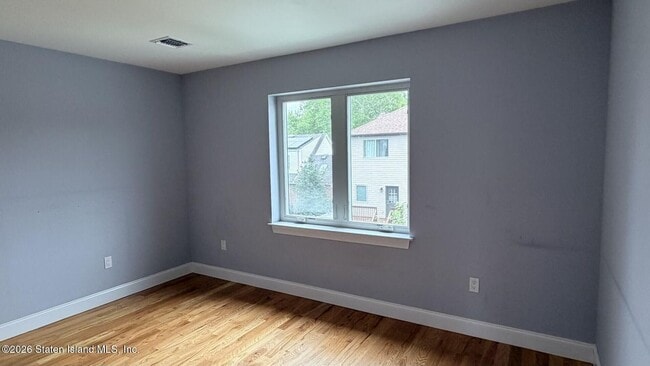 Building Photo - 461 Stewart Ave