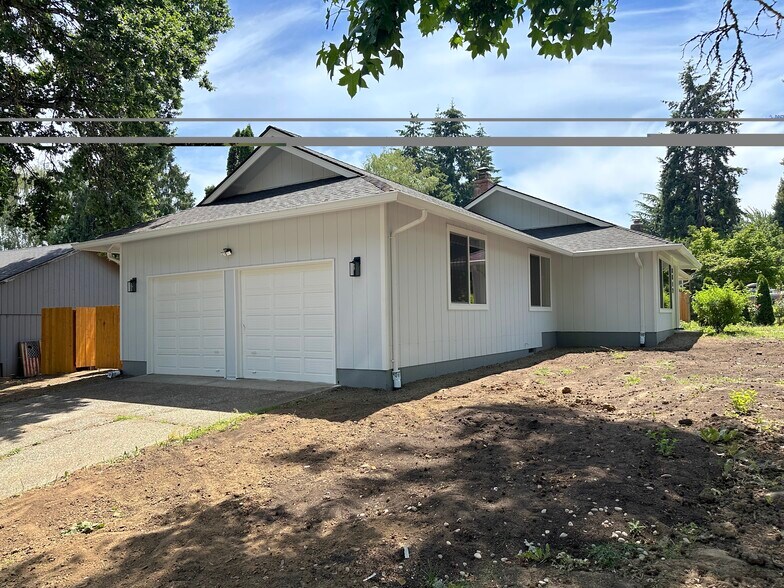 Building Photo - 8617 NW 4th Ave