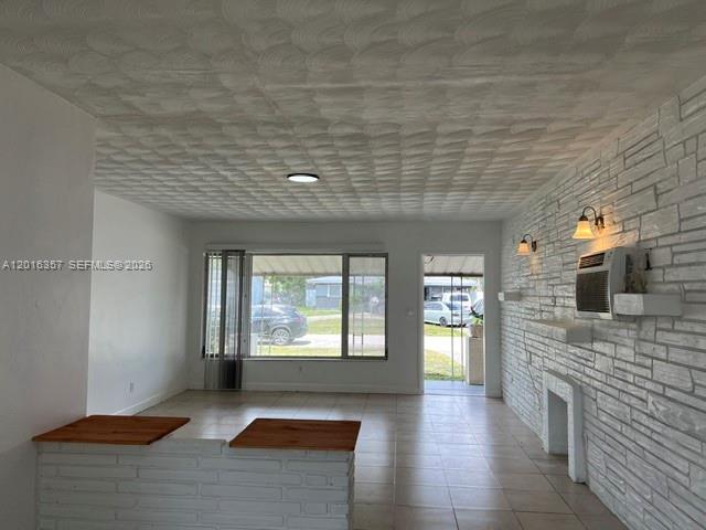 Building Photo - 2201 N 57th Ave
