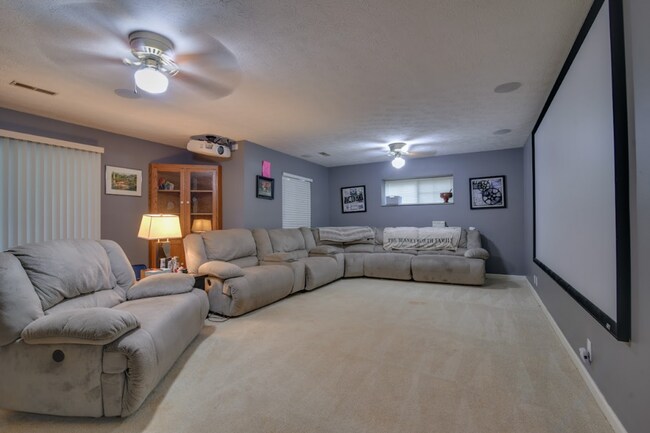 Building Photo - 2301 N Cromwell Ct