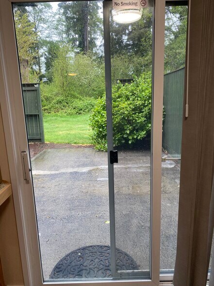 Building Photo - 335 SW 1st St