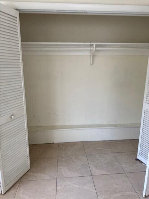 Building Photo - 13793 Oleander Ave