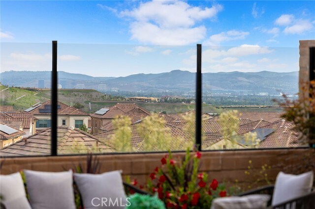 Building Photo - 206 Collino