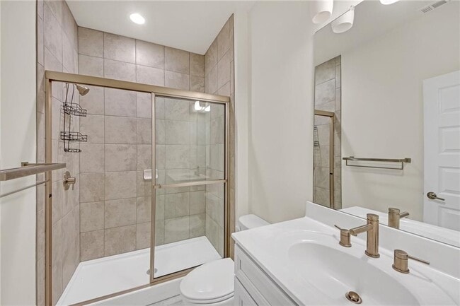Building Photo - 860 Stonehill Ln