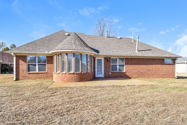 Building Photo - 7354 Pamela Cove