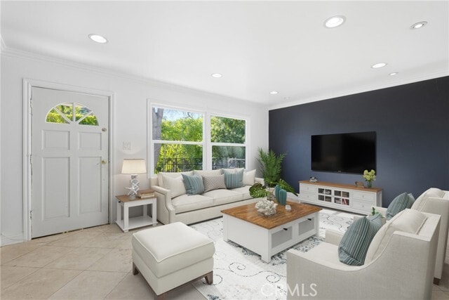 Building Photo - 8123 Amor Rd