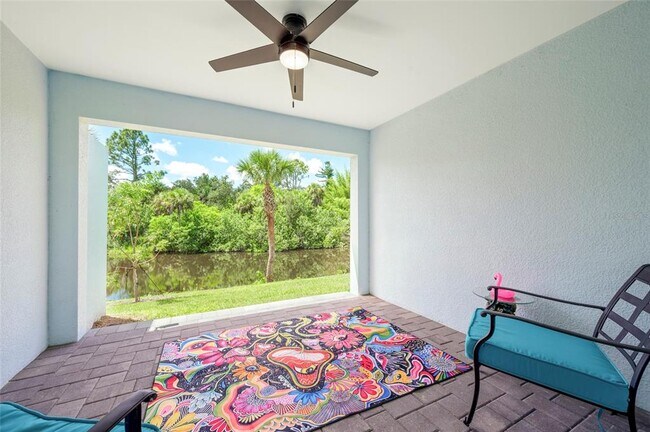 Building Photo - 2100 Como St