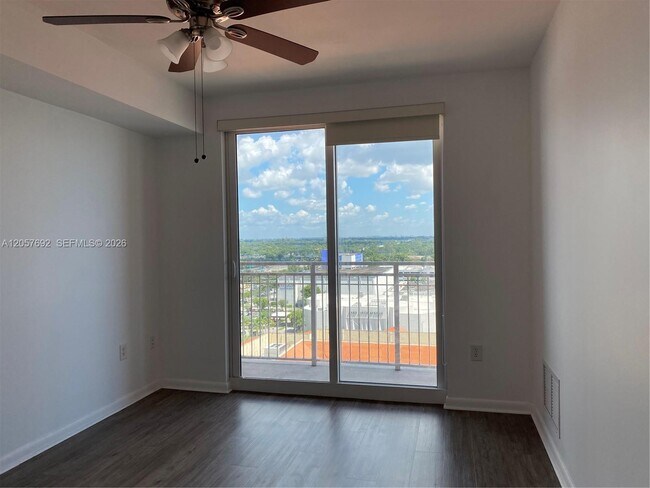 Building Photo - 7350 SW 89th St