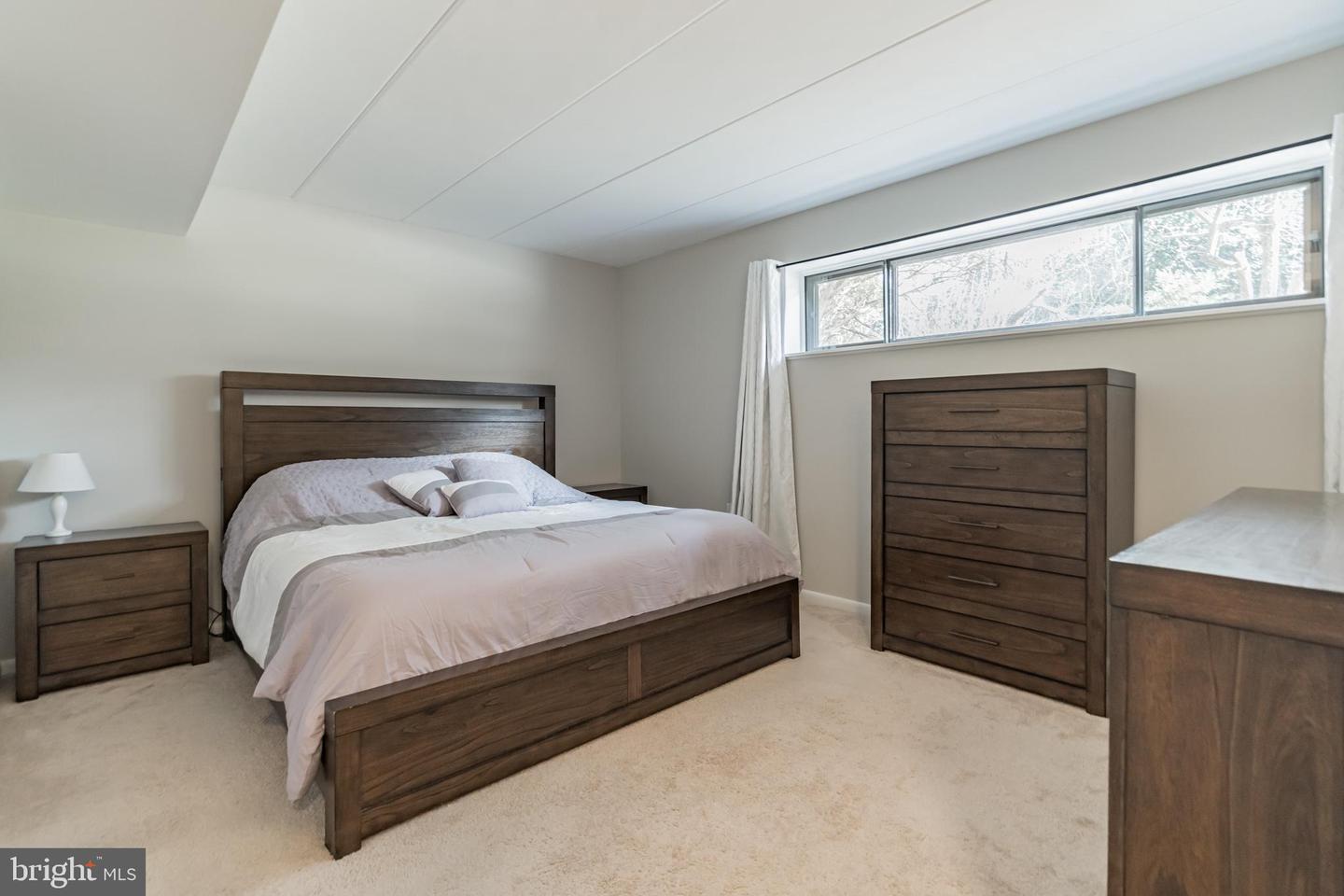 Building Photo - 130 Roberts Ln