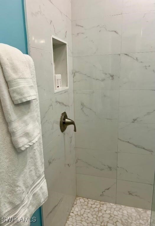 Building Photo - 473 12th Ave S