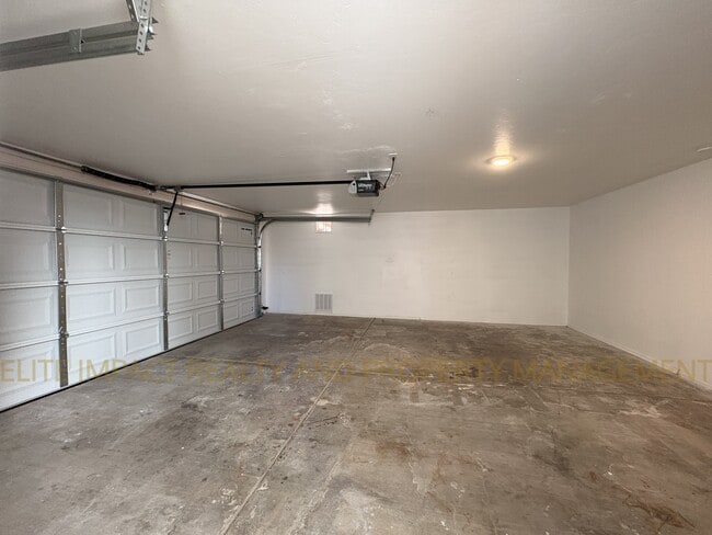 Building Photo - 4995 S Terrain Dr