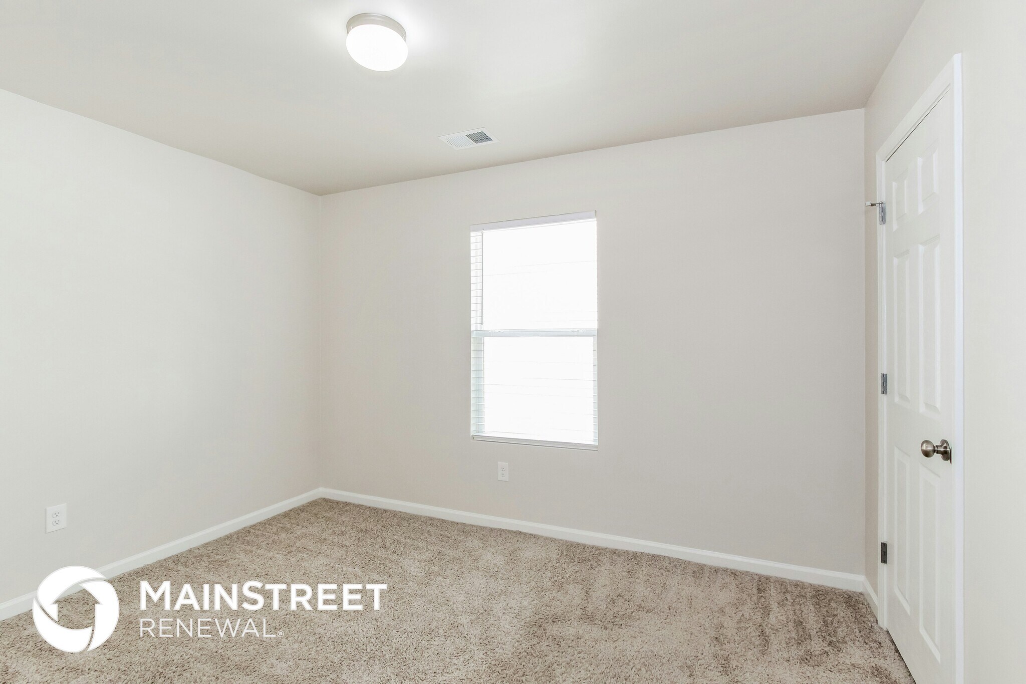 Building Photo - 590 Woodland Crst Rd