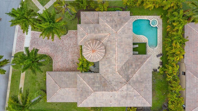 Building Photo - 4510 Island Reef Dr