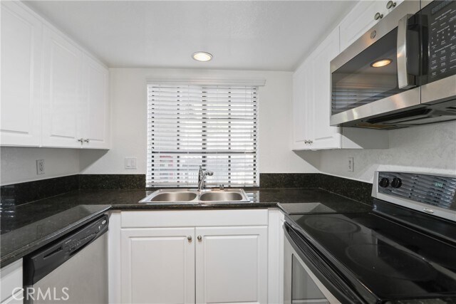 Building Photo - 25521 Indian Hill Ln