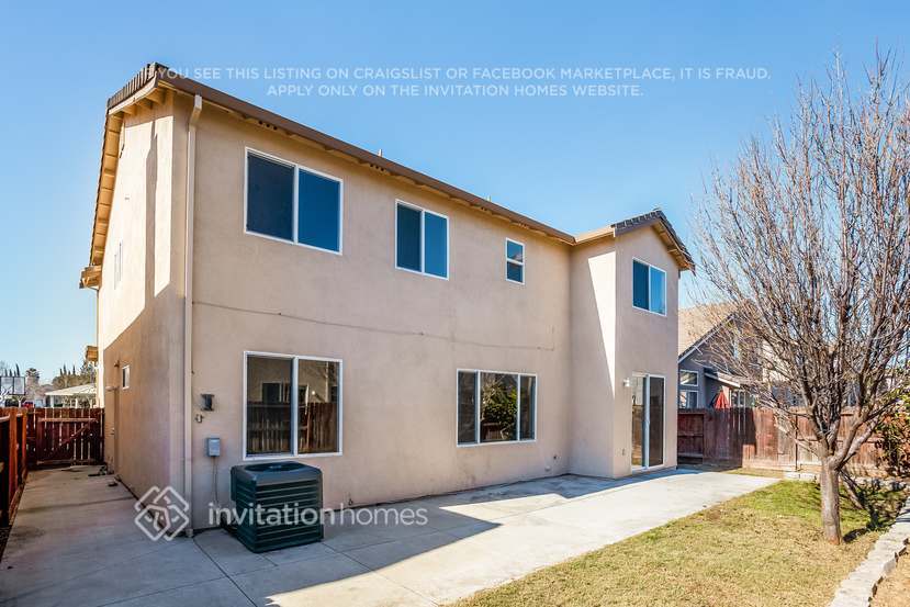 Building Photo - 1412 Parkington Ln
