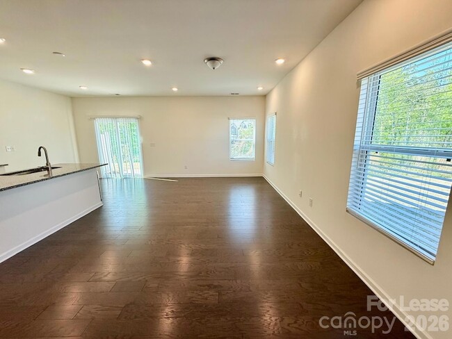 Building Photo - 347 Willowsford Dr