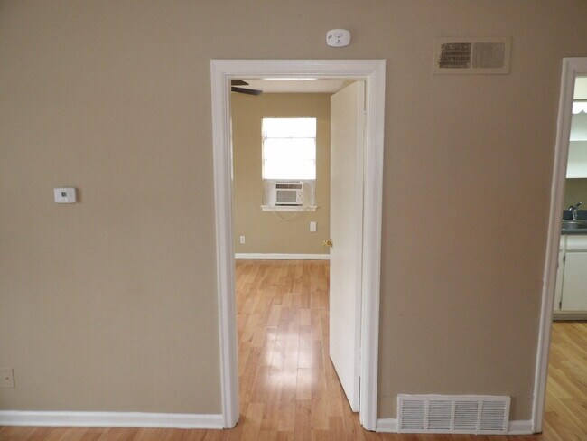 Building Photo - 720 Woodland Ave