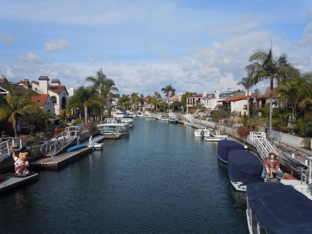 Walk to Naples Canals - 5653 E 2nd St