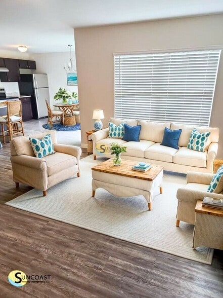 Building Photo - 11341 Poplin Ave