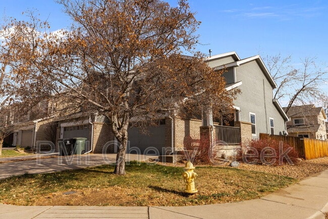 Building Photo - 9328 Garfield Way