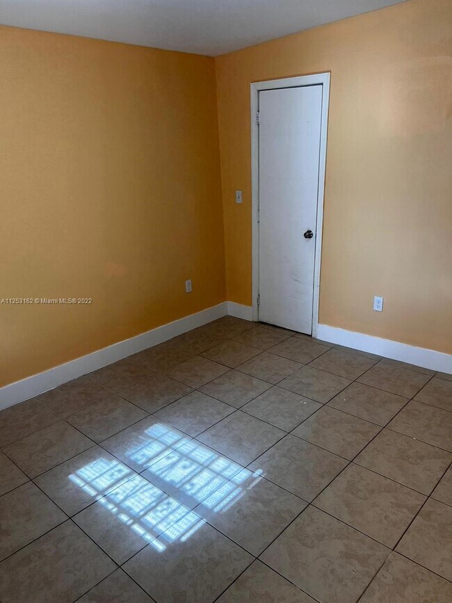 Building Photo - 1467 NW 53rd St