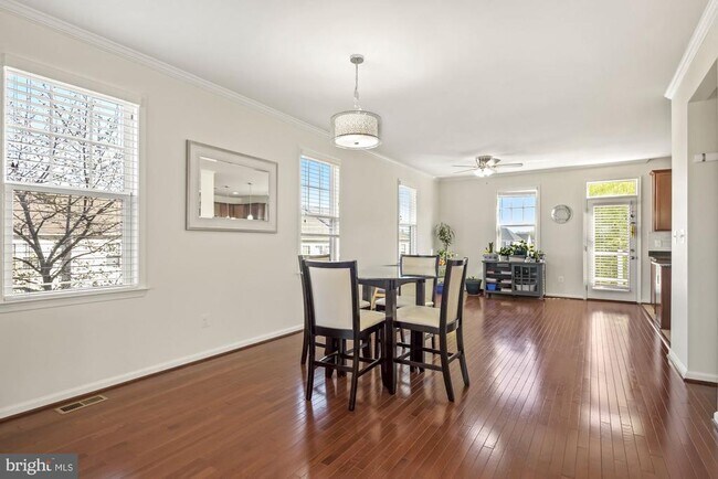 Building Photo - 41687 Wellstone Terrace