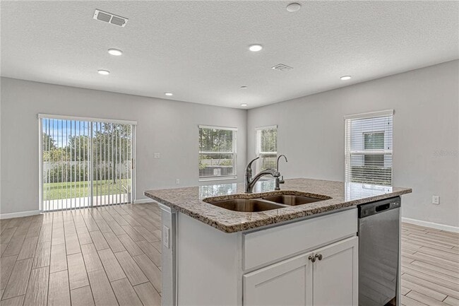 Building Photo - 2875 Narcoossee Cmns Wy