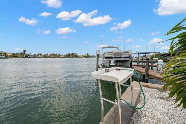 Building Photo - 9201 Captiva Cir