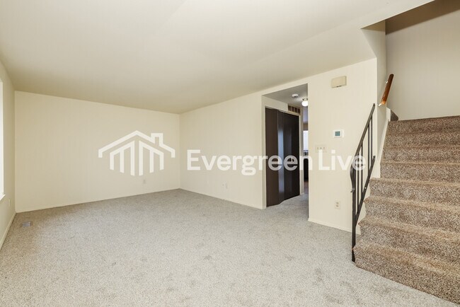 Building Photo - 7560 Mt Hood