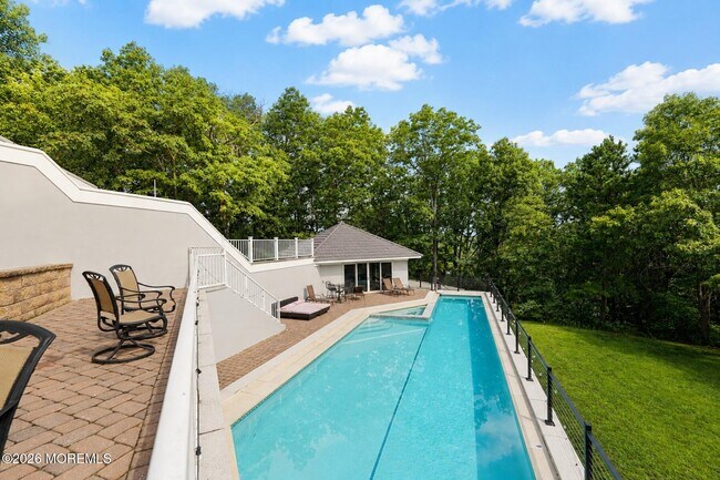 Building Photo - 401 Overlook Dr