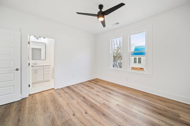 Building Photo - Timeless Charm Meets Modern Luxury: Fully Renovated 3 Bed, 2 Bath Home in Albemarle!