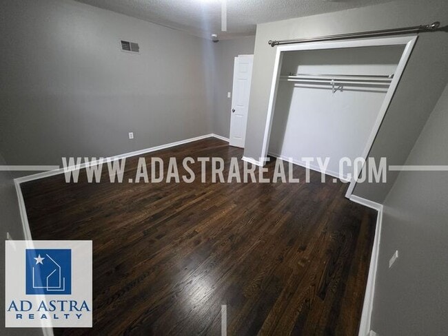Building Photo - Nice and Affordable 3 Bedroom Duplex in Paola-Coming SOON!!!